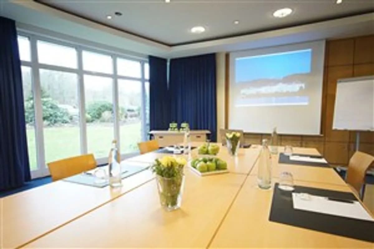 Leverkusen - Lindner Hotel Wiesensee
