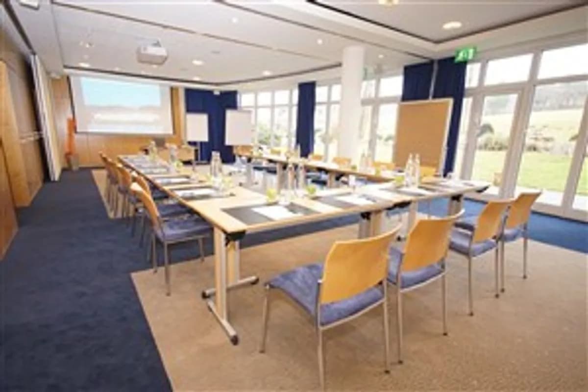 Koeln/Leverkusen - Lindner Hotel Wiesensee