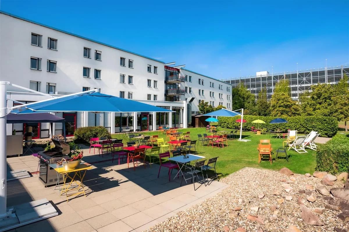 Outdoor terrace - greet hotel Darmstadt