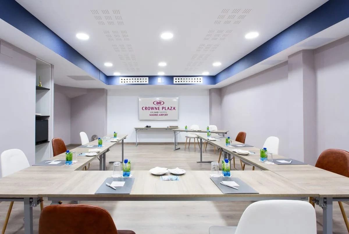 Cervantes meeting room - Crowne Plaza Madrid Airport