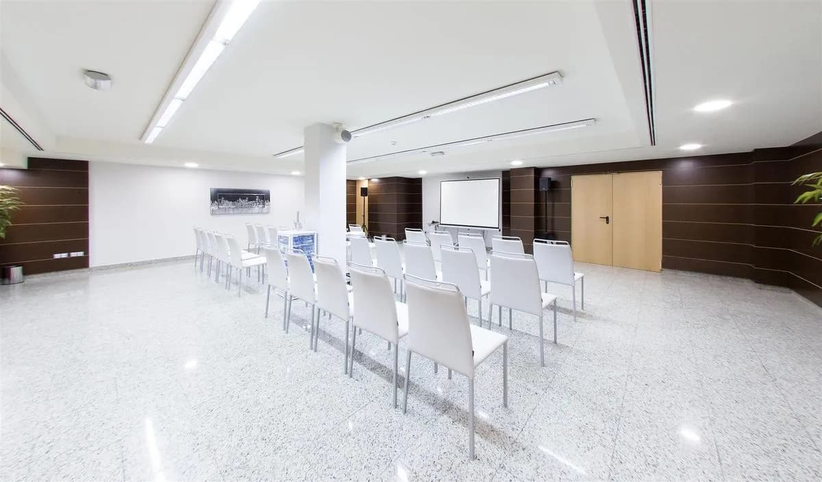 Picasso Room - Crowne Plaza Madrid Airport