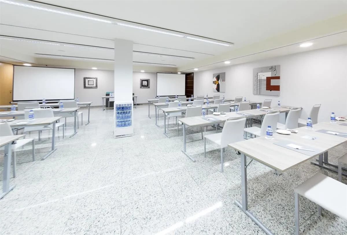 Goya Room - Crowne Plaza Madrid Airport