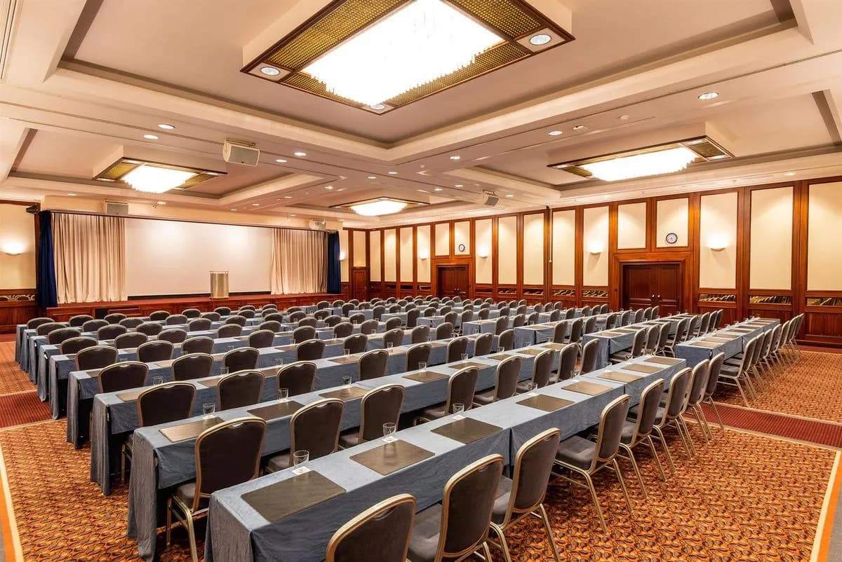 Kongresssaal - Leonardo Royal Frankfurt
