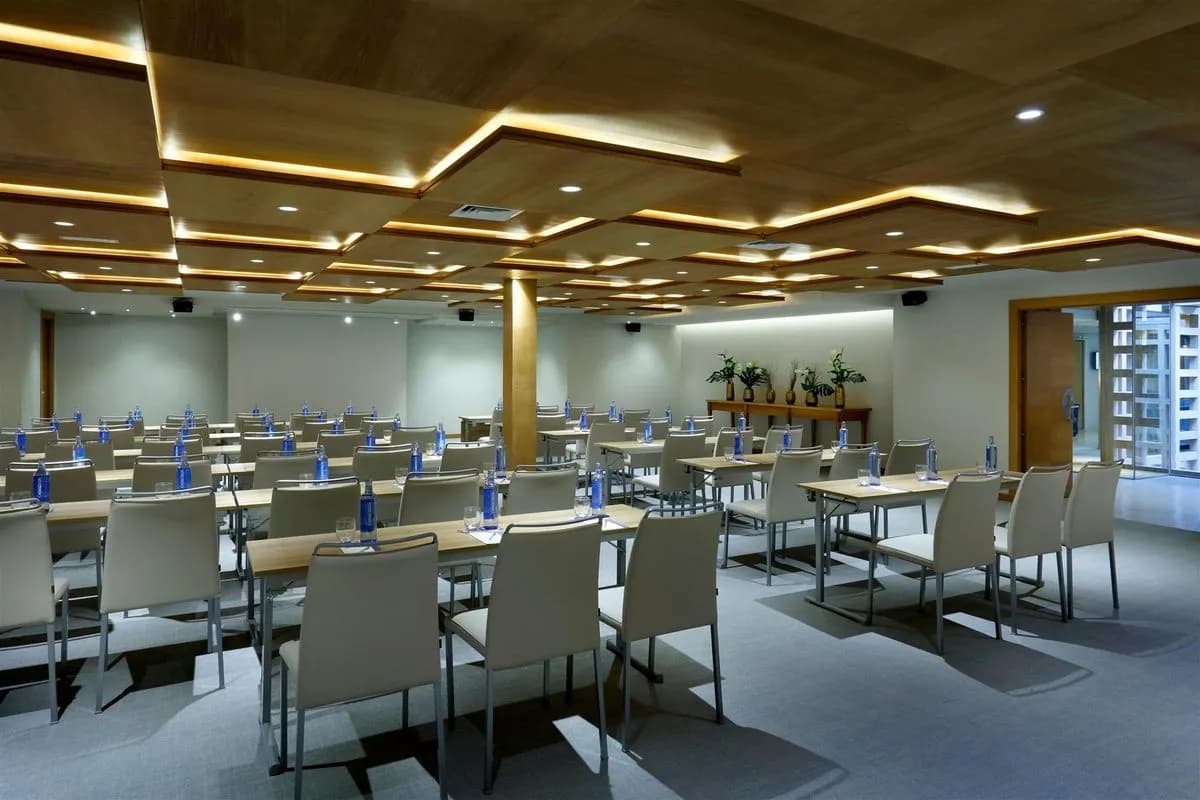 Saura II - Hyatt Regency Hesperia Madrid
