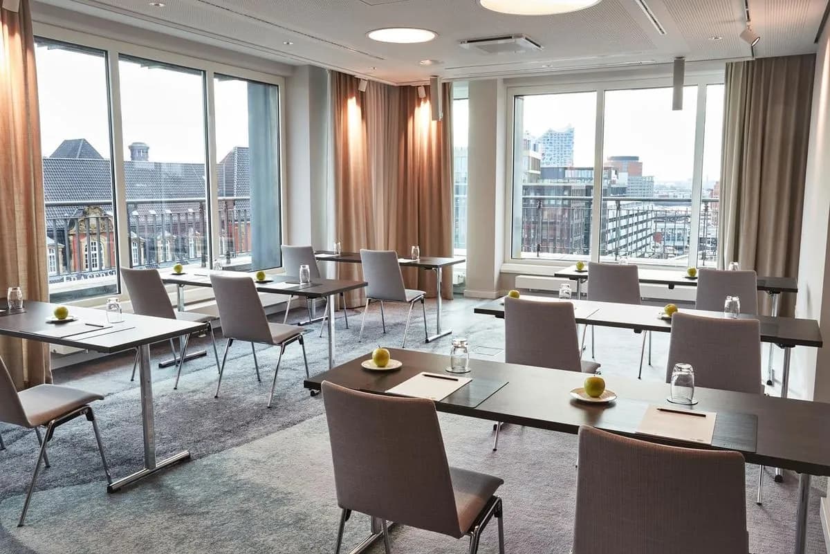 "Süderelbe" - Steigenberger Hotel Hamburg