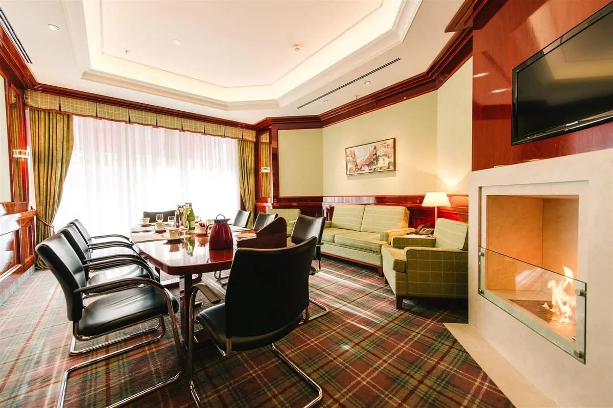 Kaminzimmer - Grand Elysee Hamburg
