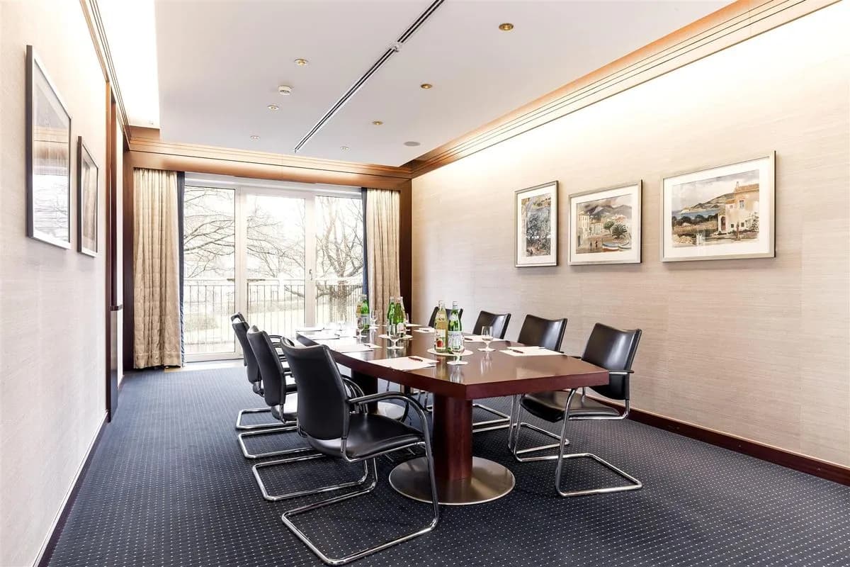 Boardroom 3 - Grand Elysee Hamburg