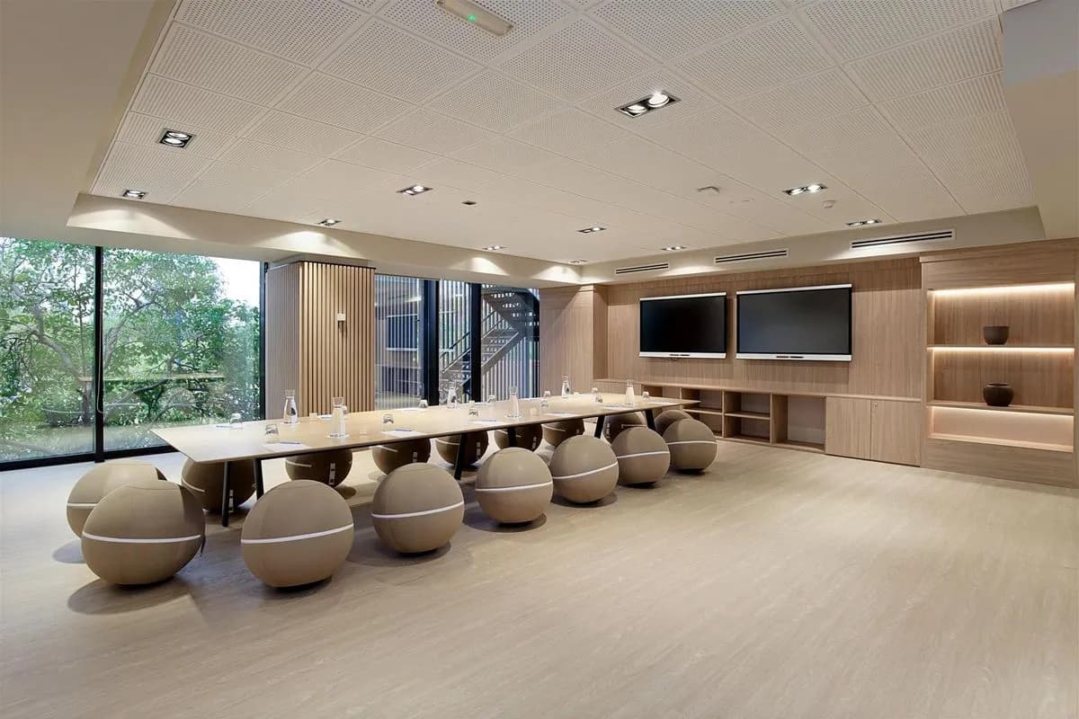Tech Room - Melia Avenida America