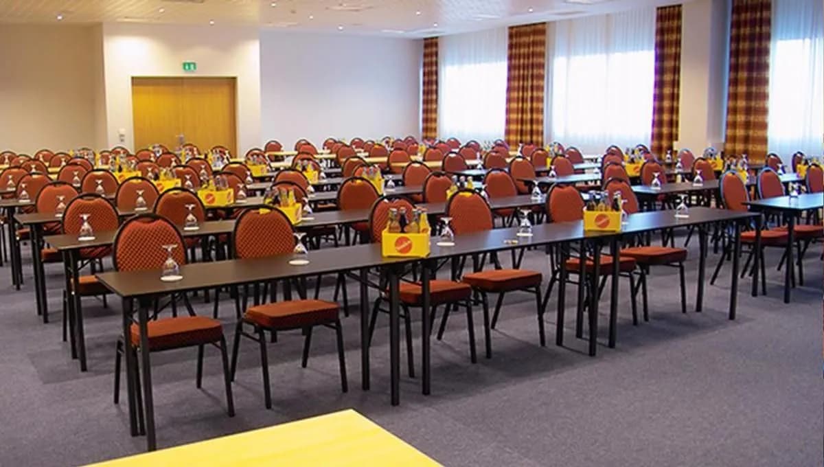 Alpen - Van der Valk Hotel Hamburg-Wittenburg