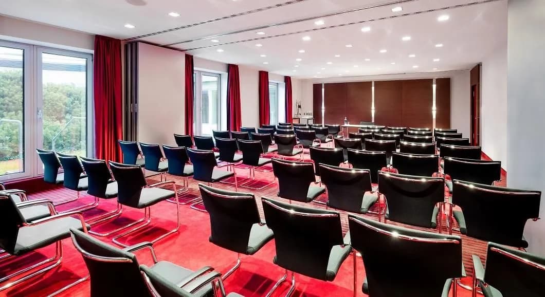Lindbergh B - Sheraton Duesseldorf Airport Hotel