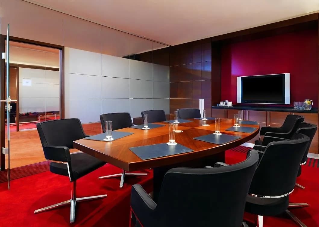 Reitsch - Sheraton Duesseldorf Airport Hotel
