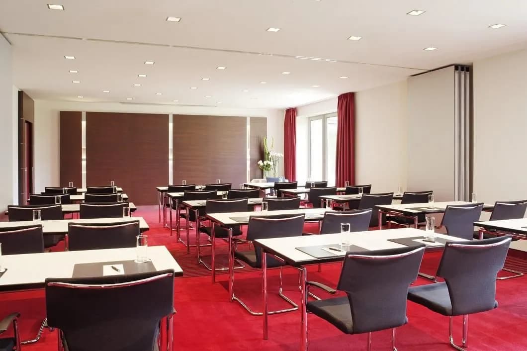 Piccard B - Sheraton Duesseldorf Airport Hotel