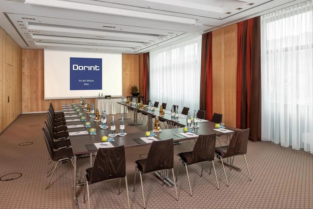 London A+B+C - Dorint An Der Messe Koln