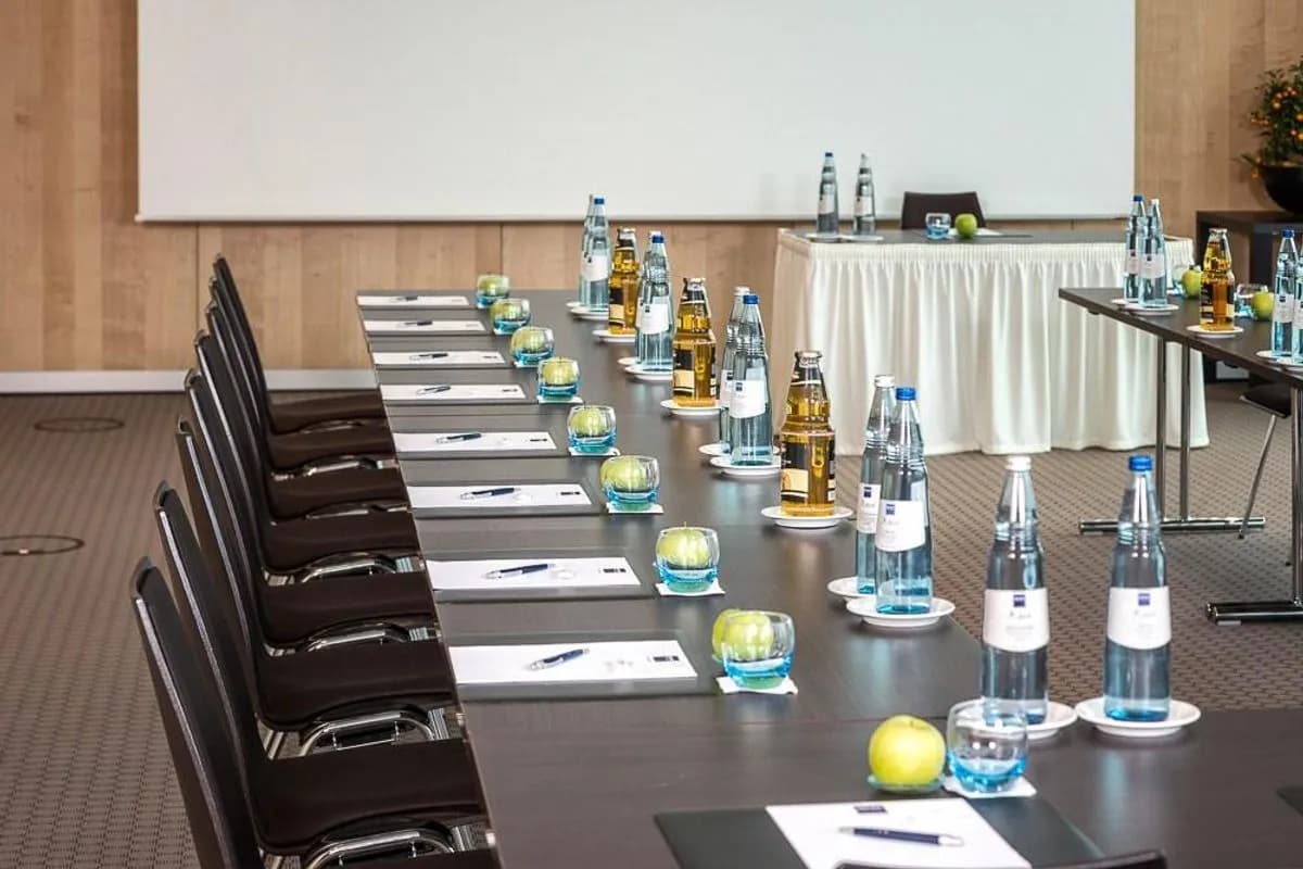 Paris A+B+C+D - Dorint An Der Messe Koln