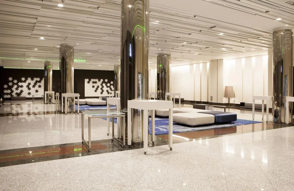 France - Madrid Foyer Area - Madrid Marriott Auditorium Hotel & Conference Center