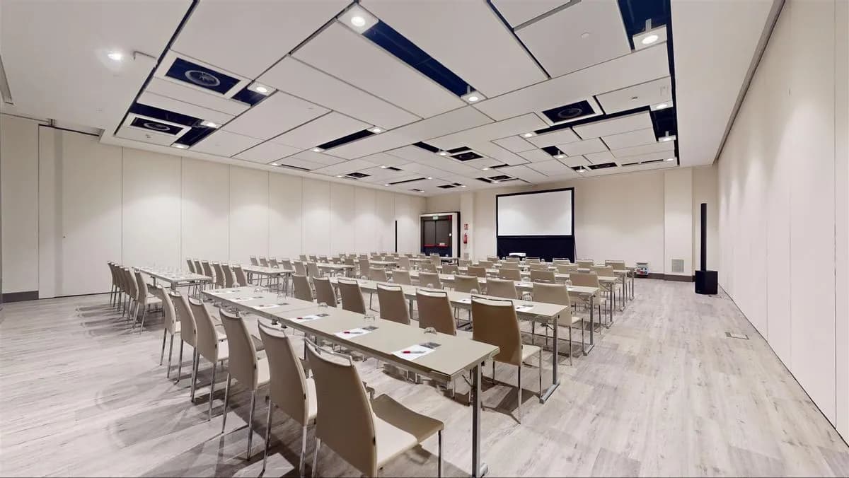 Burdeos - Madrid Marriott Auditorium Hotel & Conference Center