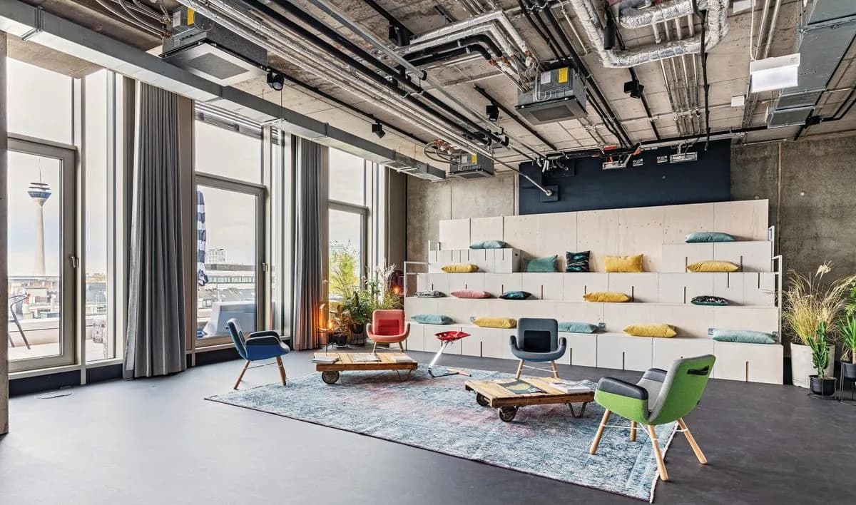 Rooftop Lounge - Design Offices Düsseldorf Fürst & Friedrich