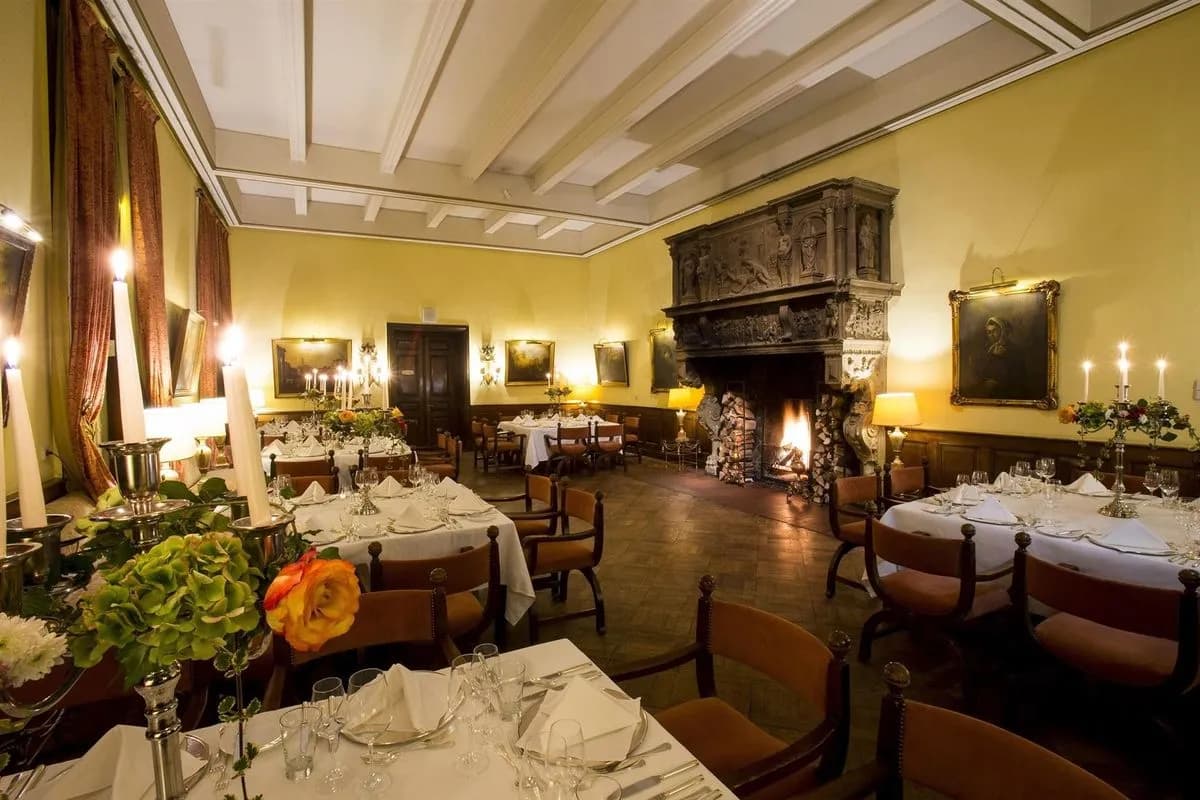 Kaminzimmer - Schlosshotel Hugenpoet