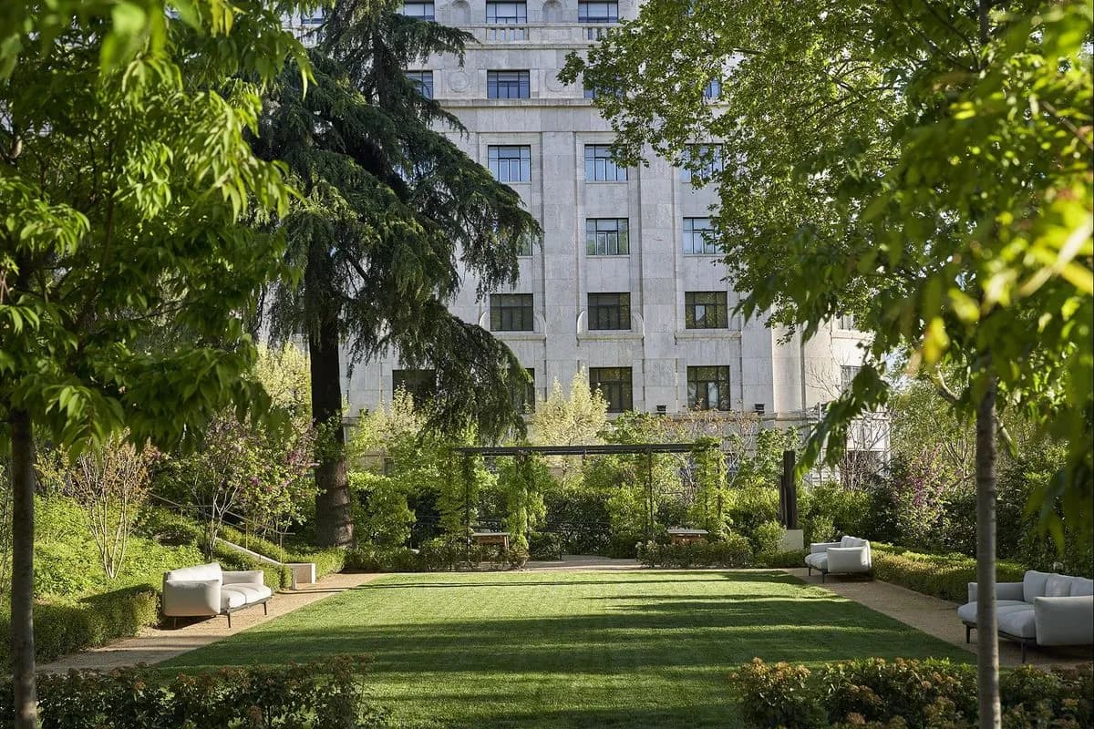 Garden - Rosewood Villa Magna