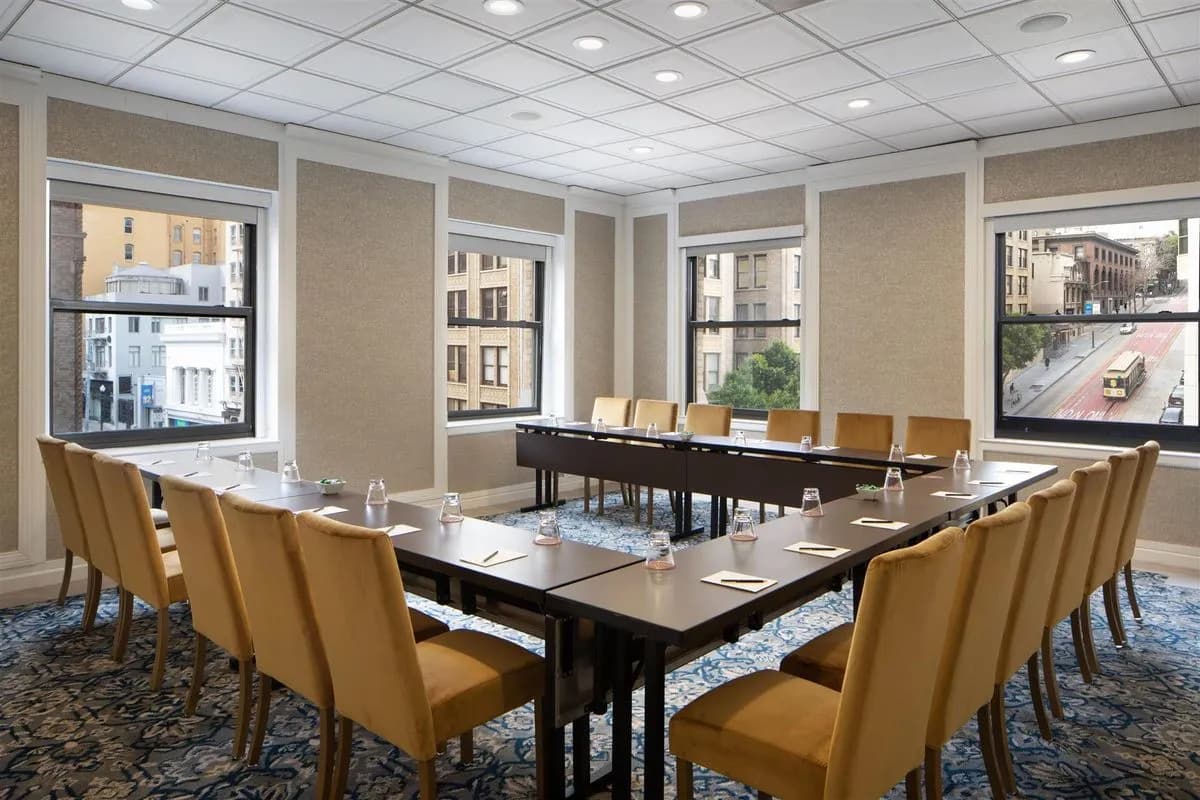 Union - Beacon Grand, A Union Square Hotel