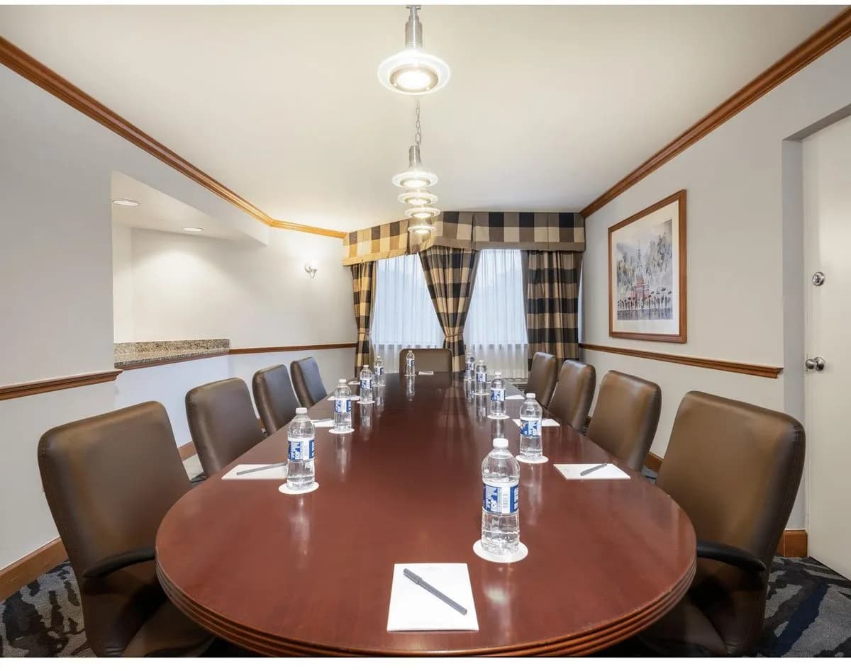 Dekalb-Second Floor - Crowne Plaza Philadelphia - King of Prussia