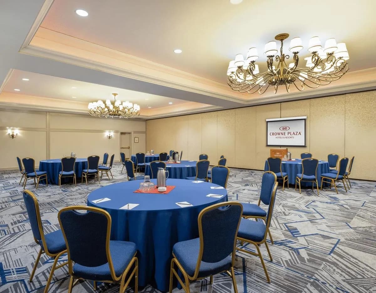 Freedom III - Crowne Plaza Philadelphia - King of Prussia