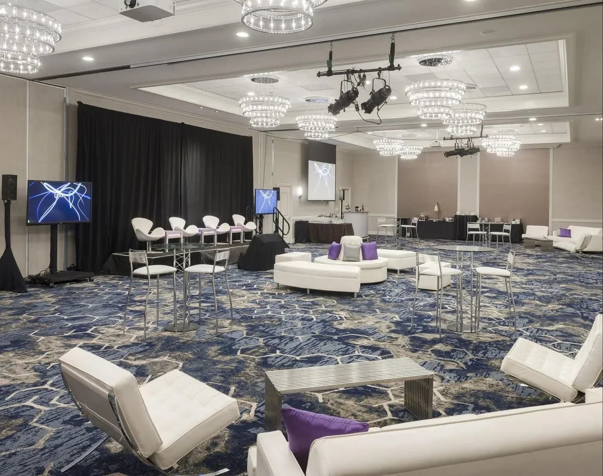 Cali A+B - Juniper Hotel Cupertino, Curio Collection by Hilton