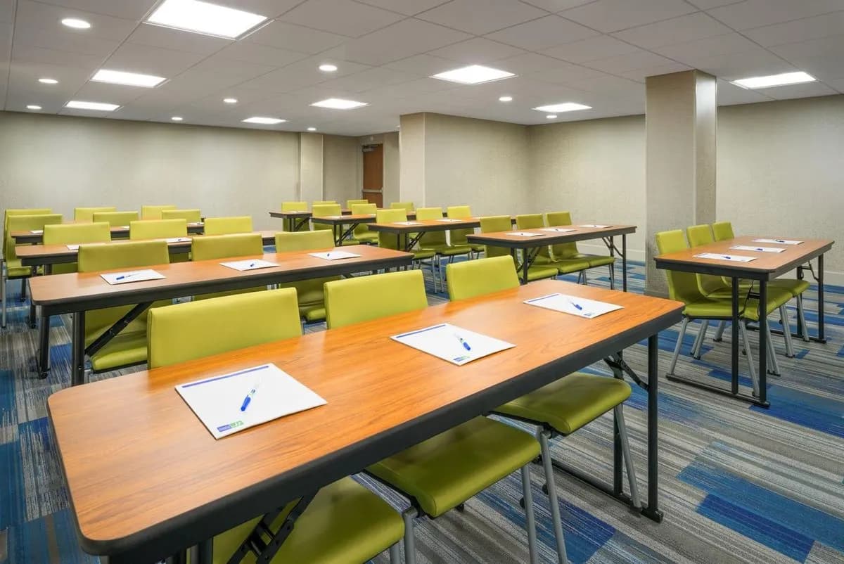 Meeting Room 3 - Holiday Inn Express & Suites Fort Washington - Philadelphia
