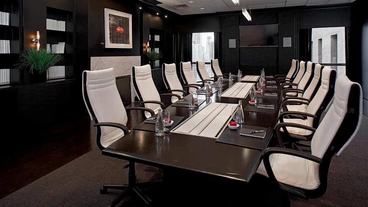 Board of Trade - Hyatt Regency Chicago - Stunning $150M Renovation Completed in 2024