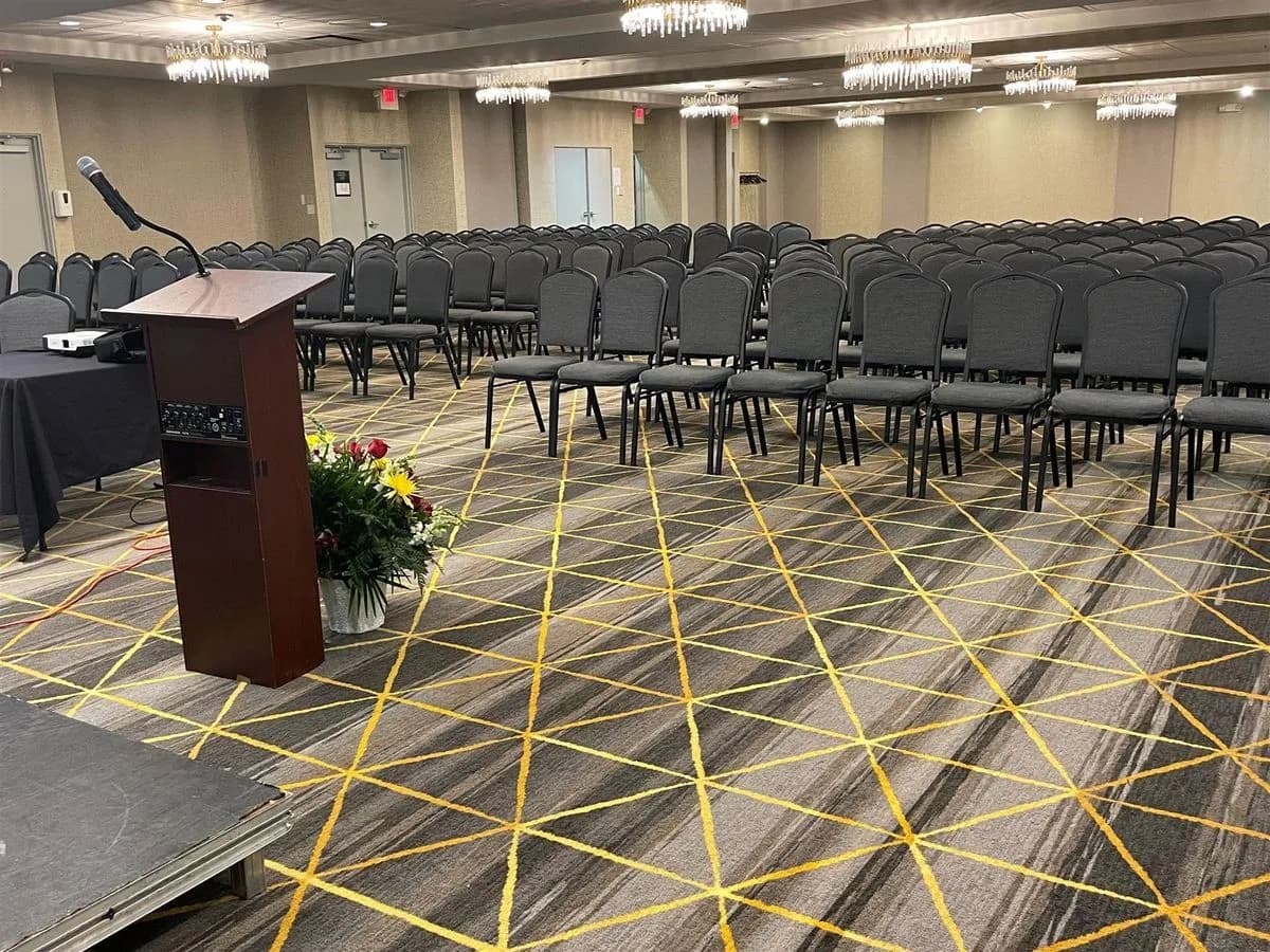 Gold + Platinum Rooms - Holiday Inn Lansdale