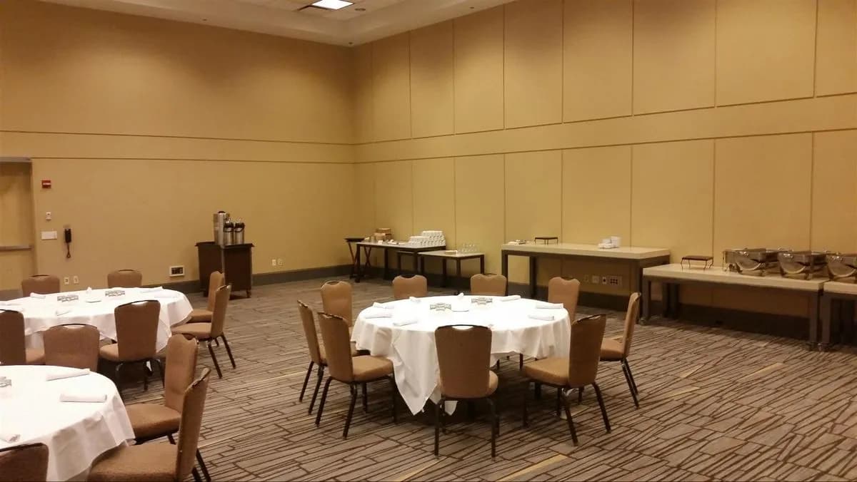 Hyde Park B (CC11B) - Hyatt Regency McCormick Place Chicago - $8M Full Meeting Space Renovation (March 2024)