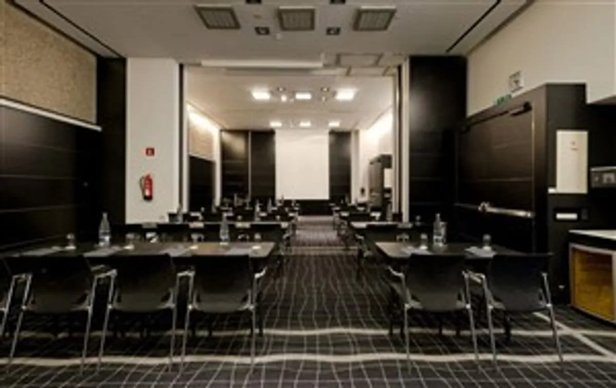 Vienna+Rome+Paris+Madrid (I) - Hilton Madrid Airport