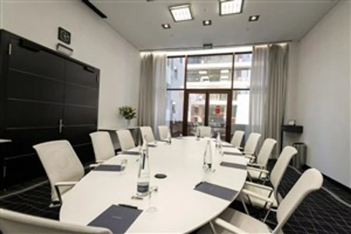 The Boardroom - Hilton Madrid Airport