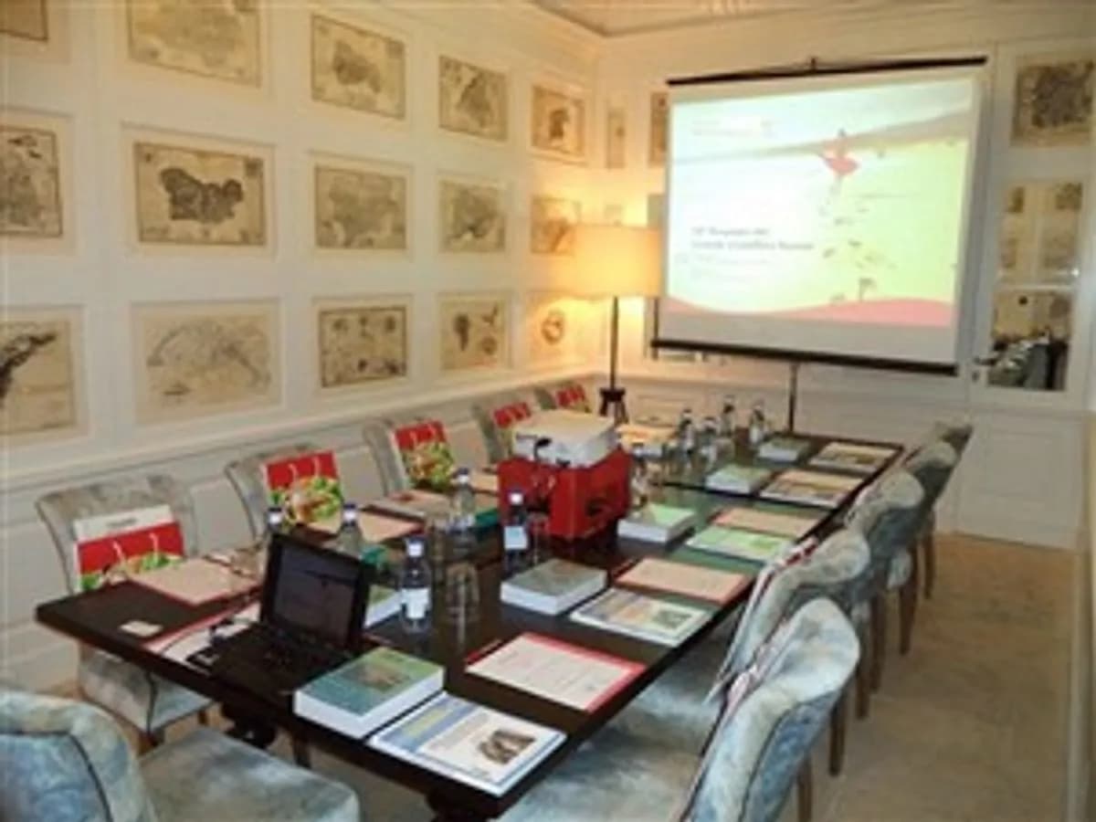 MAPAS - Only YOU Boutique Hotel Madrid