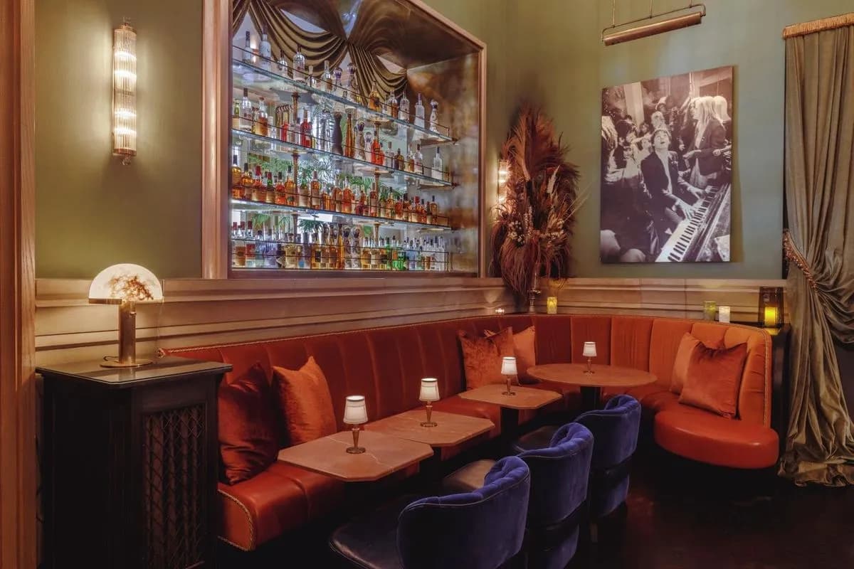 Club Room Parlor - Soho Grand Hotel