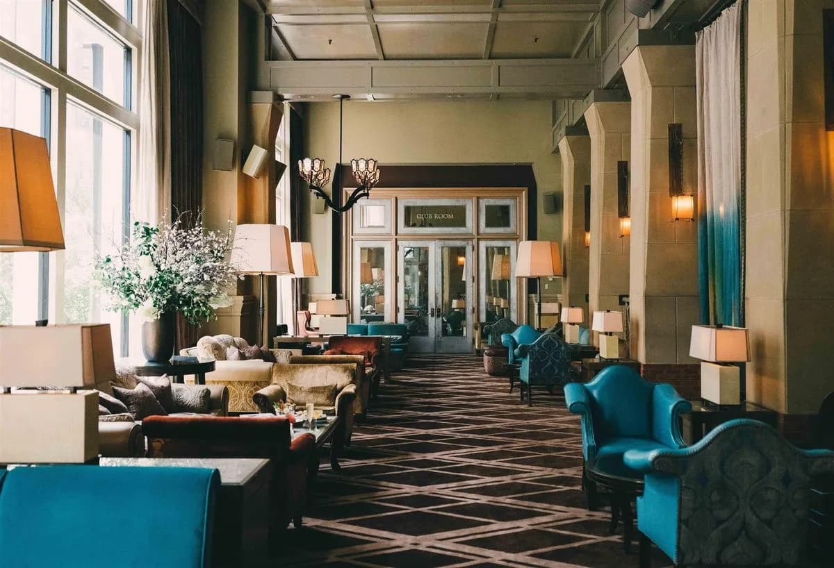 Grand Bar And Salon - Soho Grand Hotel