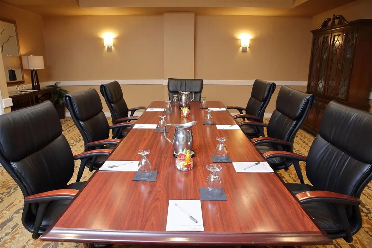 Heritage - Hampton Inn Boston/Natick