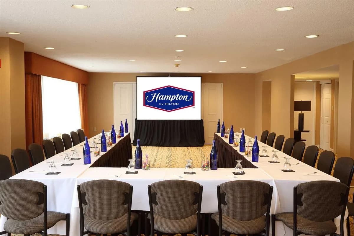 Concord - Hampton Inn Boston/Natick