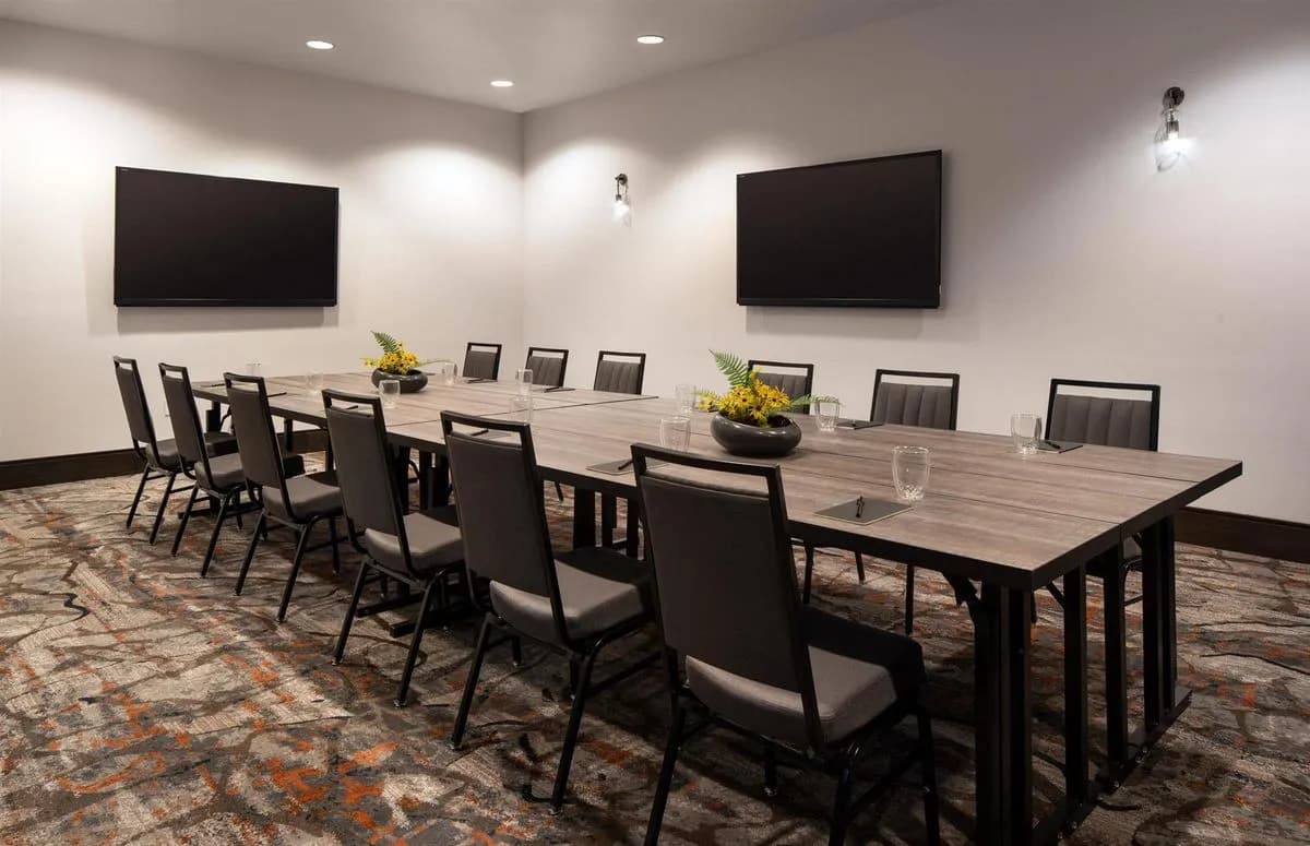 Brown's Stockyard Exchange - Tack Room - Seattle Marriott Redmond