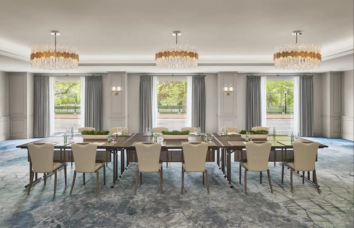 Ivy Room - The Newbury Boston