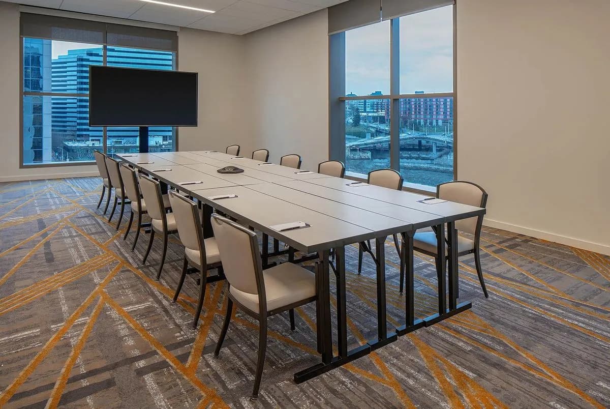 405 - Kachess - Hyatt Regency Seattle