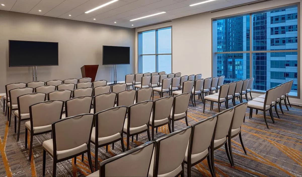 604 - Skykomish - Hyatt Regency Seattle