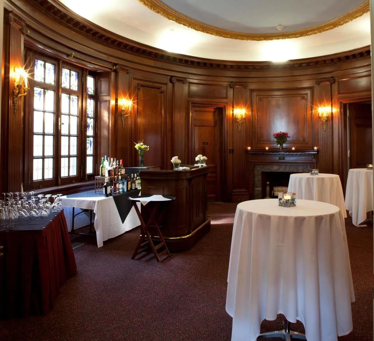 Oval Room - The Wylie Inn and Conference Center at Endicott College