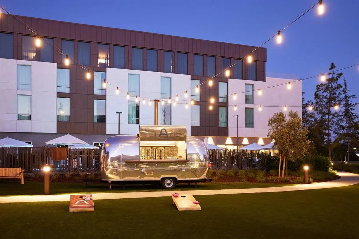 Ameswell Airstream - Outdoor area - Ameswell Hotel