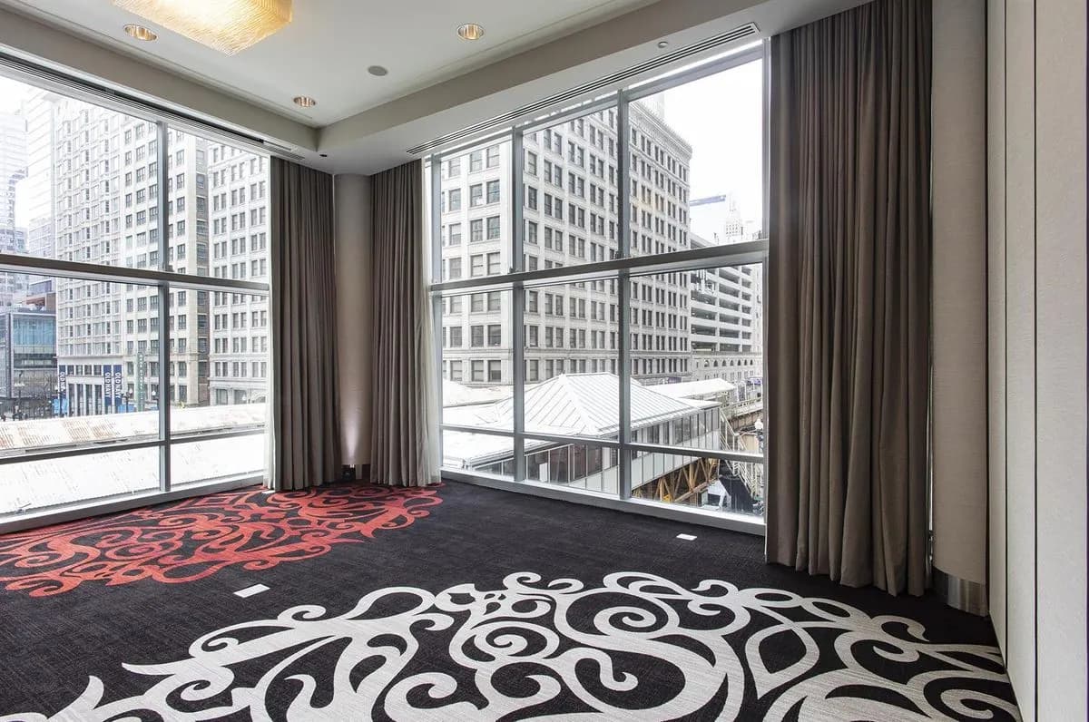 Churchill I - theWit Chicago, a Hilton Hotel