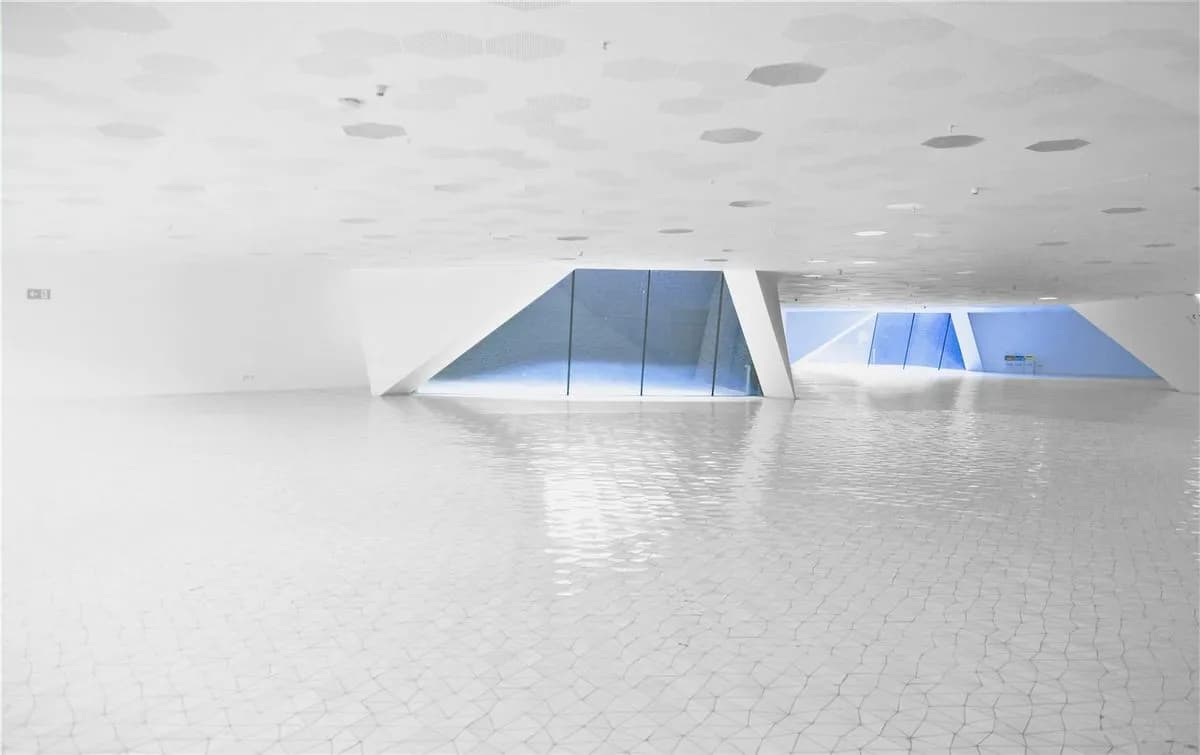 Auditorium Foyer - Barcelona International Convention Centre (CCIB)