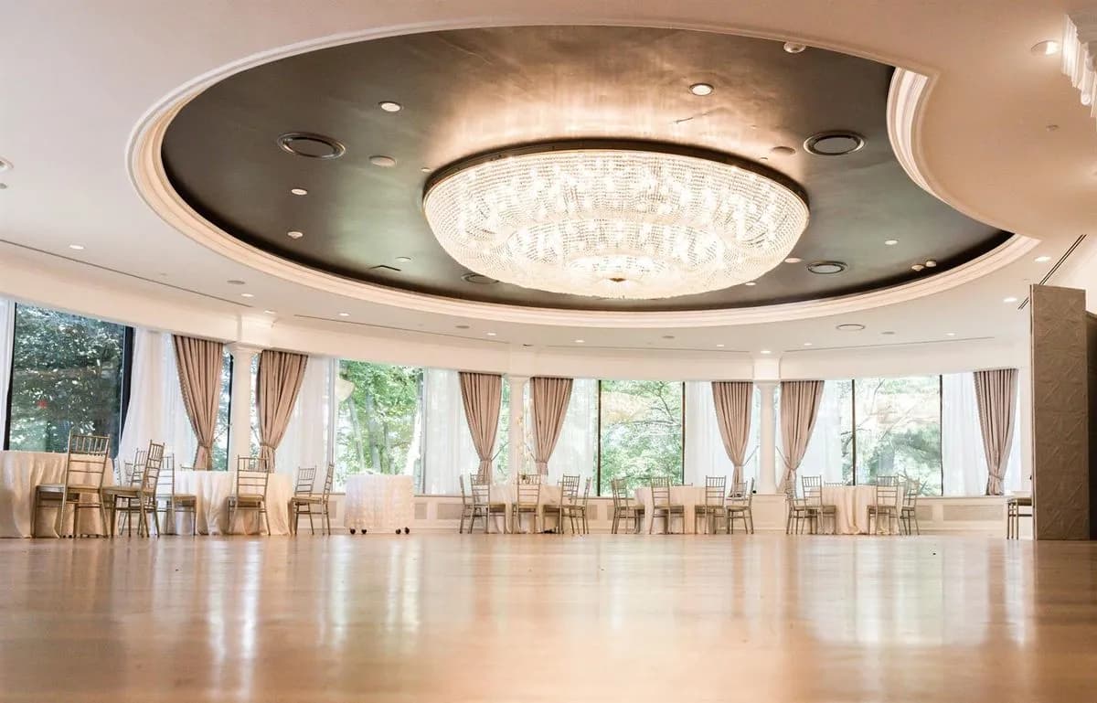 Ballroom (Garden) - The Mansion at Glen Cove- Newly Renovated