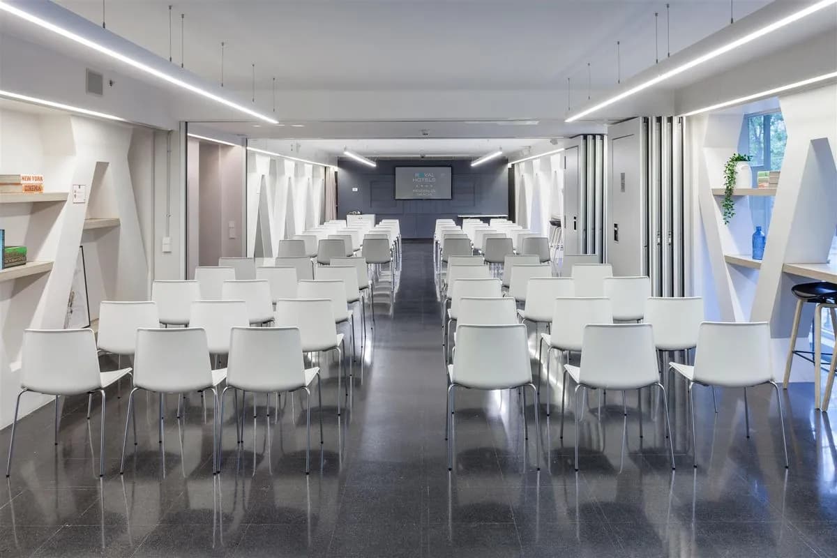 Sala de reuniones Warren (Tous + Fargas) - Royal Hotel Passeig De Gracia