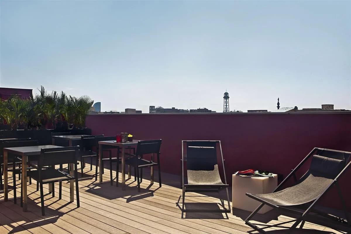 terraza - Arai Aparthotel Barcelona