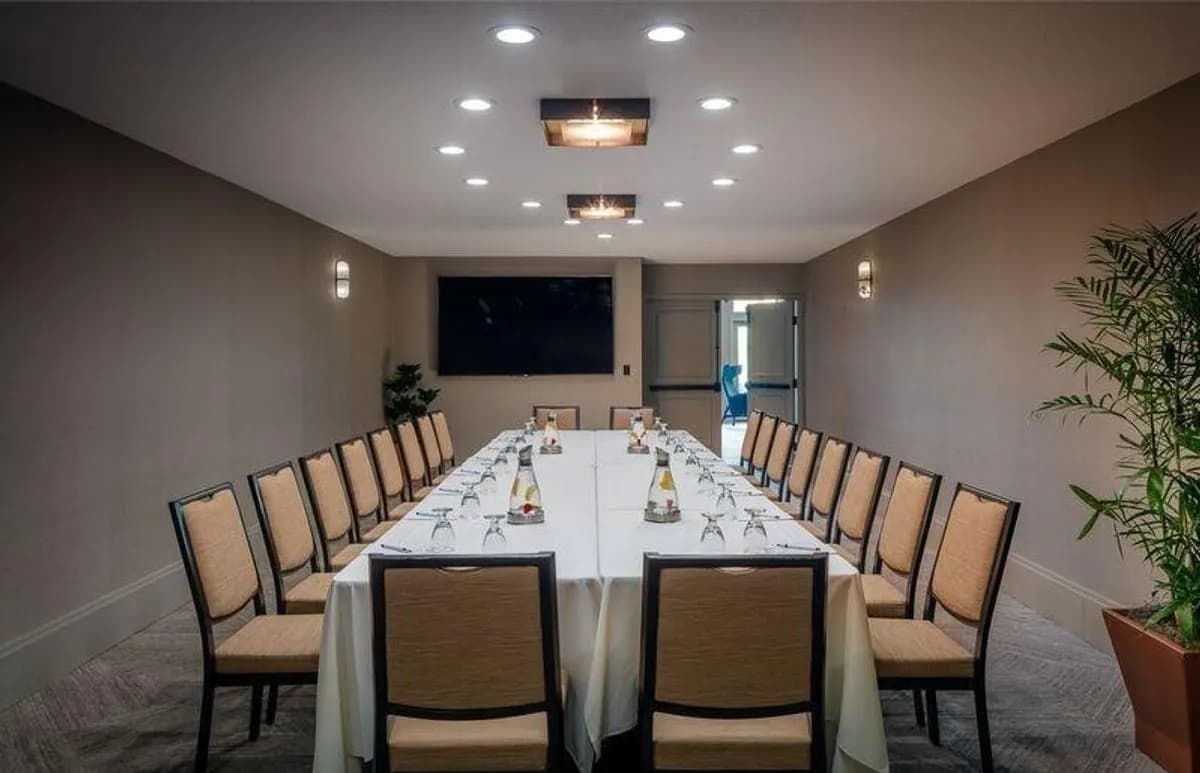 Capitola Boardroom - Toll HouseHotel